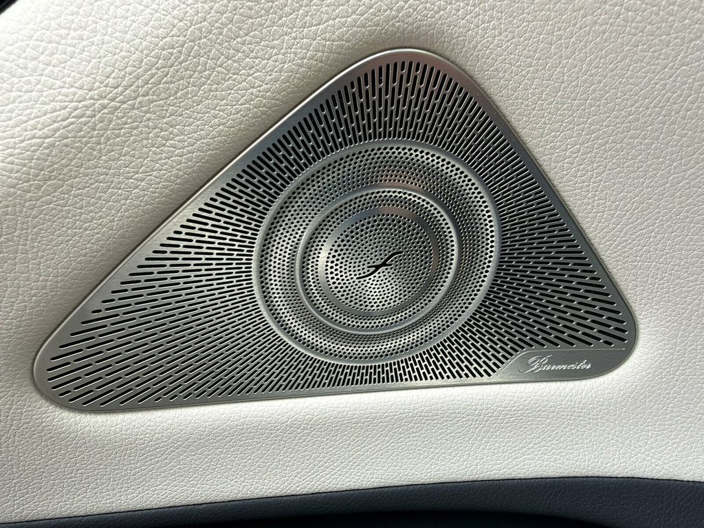 2022 Mercedes-Benz S-Class 4MATIC/Luxury Pkg/Heated&CooledSeats/Burmester3D Audio/Pano Roof - 23090941 - 36