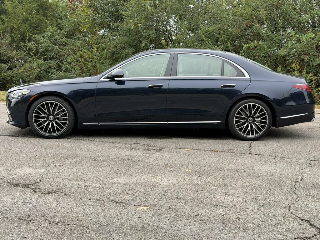 2022 Mercedes-Benz S-Class 4MATIC/Luxury Pkg/Heated&CooledSeats/Burmester3D Audio/Pano Roof - 23090941 - 4