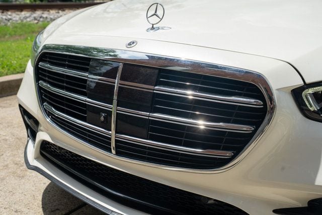 2022 Mercedes-Benz S-Class MSRP$120,700/Heated&Cooled Seats/Night Pkg/Burmester 3D Audio - 23023697 - 13