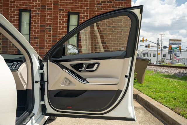 2022 Mercedes-Benz S-Class MSRP$120,700/Heated&Cooled Seats/Night Pkg/Burmester 3D Audio - 23023697 - 43