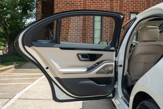 2022 Mercedes-Benz S-Class MSRP$120,700/Heated&Cooled Seats/Night Pkg/Burmester 3D Audio - 23023697 - 47