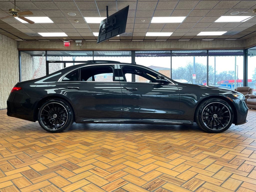 2022 Mercedes-Benz S-Class S 500 4MATIC Sedan - 22988261 - 11