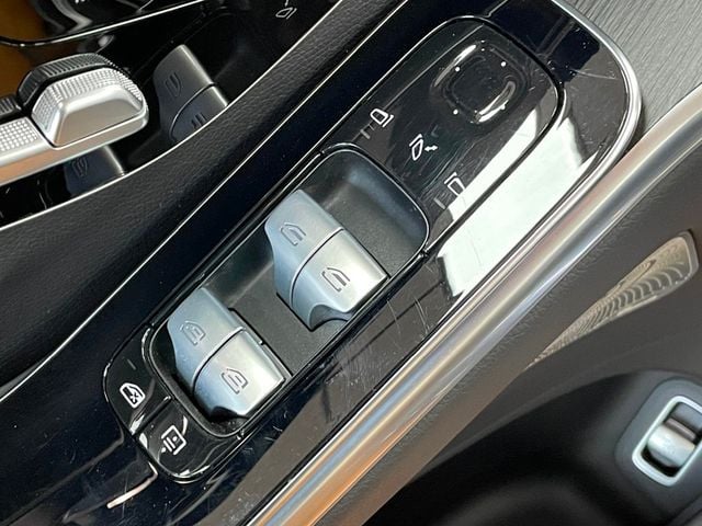 2022 Mercedes-Benz S-Class S 500 4MATIC Sedan - 22988261 - 19