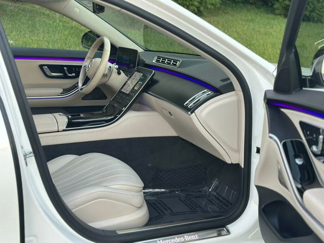 2022 Mercedes-Benz S-Class S 500 4MATIC Sedan - 22915968 - 35