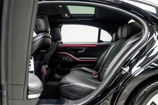 2022 Mercedes-Benz S-Class S 500 4MATIC Sedan - 22958943 - 38