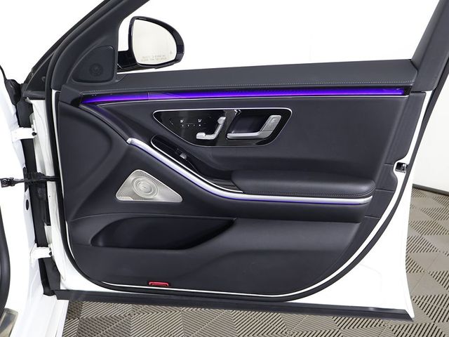 2022 Mercedes-Benz S-Class S 500 4MATIC Sedan - 23028577 - 28