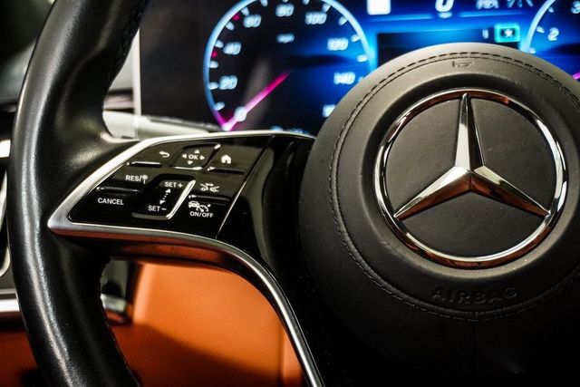 2022 Mercedes-Benz S-Class S 500 4MATIC Sedan - 22935716 - 17