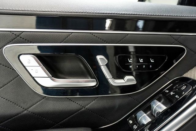 2022 Mercedes-Benz S-Class S 500 4MATIC Sedan - 23008276 - 24