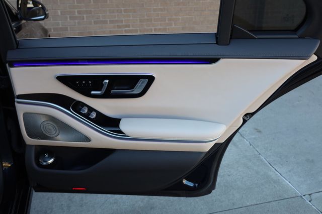 2022 Mercedes-Benz S-Class S 500 4MATIC Sedan - 22949382 - 19