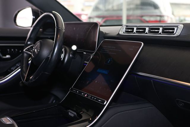 2022 Mercedes-Benz S-Class S 500 4MATIC Sedan - 22985345 - 16