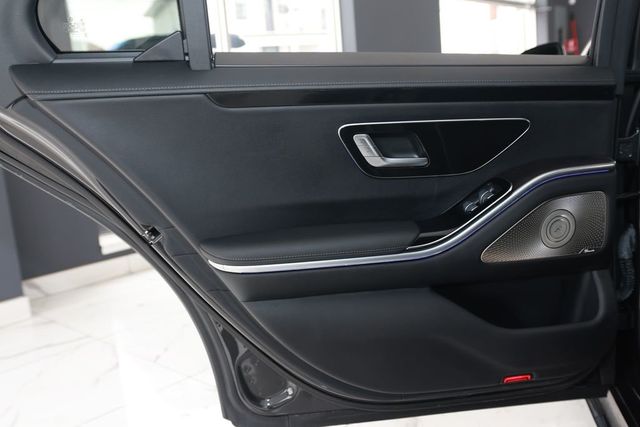 2022 Mercedes-Benz S-Class S 500 4MATIC Sedan - 22985345 - 19