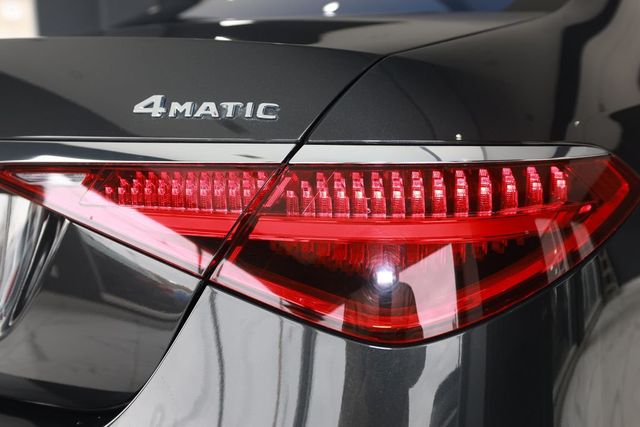 2022 Mercedes-Benz S-Class S 500 4MATIC Sedan - 22985345 - 41