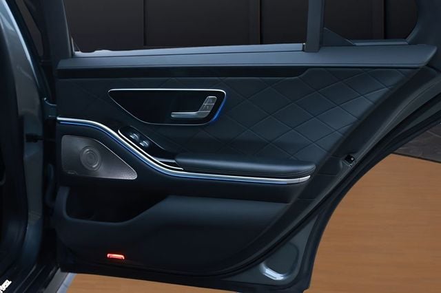 2022 Mercedes-Benz S-Class S 500 4MATIC Sedan - 22988322 - 18