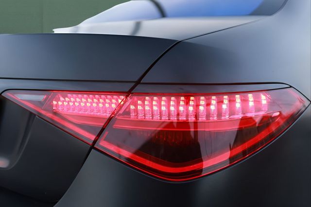 2022 Mercedes-Benz S-Class S 500 4MATIC Sedan - 22988322 - 29