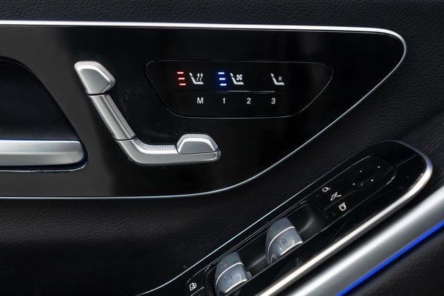 2022 Mercedes-Benz S-Class S 500 4MATIC Sedan - 22984425 - 17