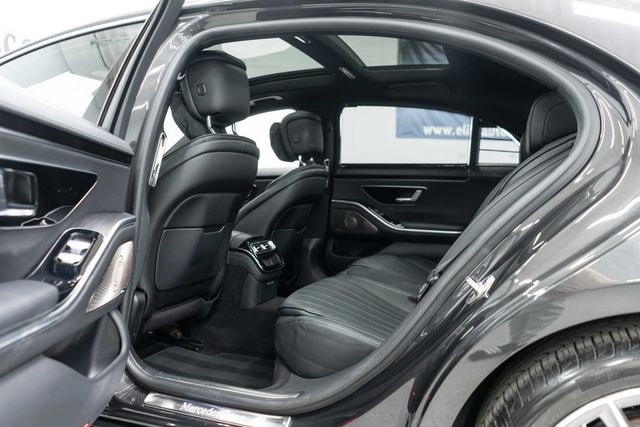 2022 Mercedes-Benz S-Class S 500 4MATIC Sedan - 23026822 - 32