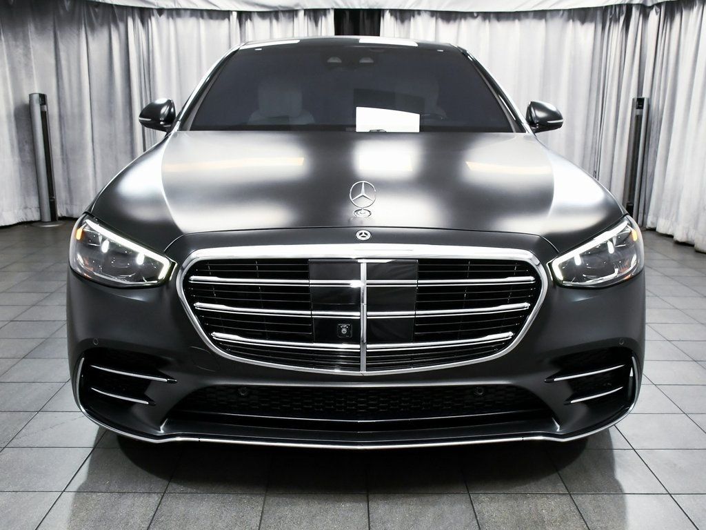2022 Mercedes Benz S 580 4MATIC photo 2