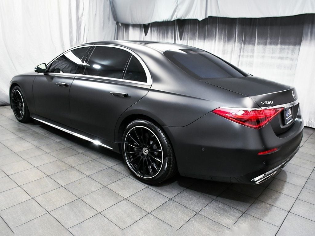 2022 Mercedes Benz S 580 4MATIC photo 4