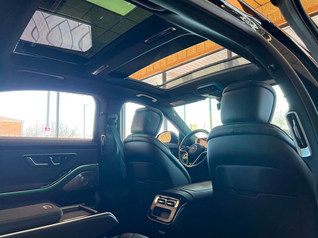 2022 Mercedes-Benz S-Class S 580 4MATIC Sedan - 22796467 - 11