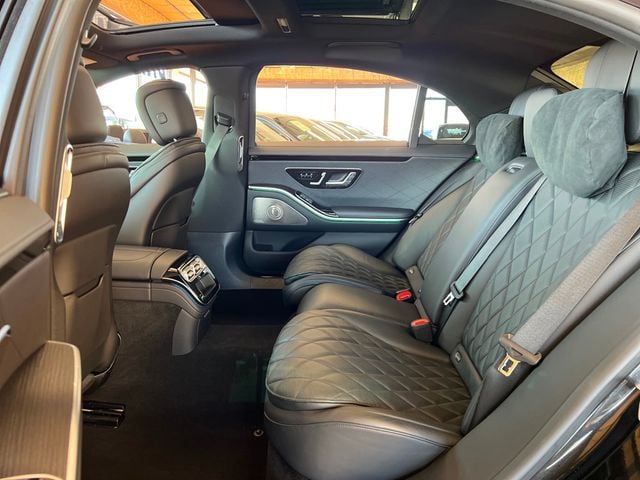 2022 Mercedes-Benz S-Class S 580 4MATIC Sedan - 22796467 - 8