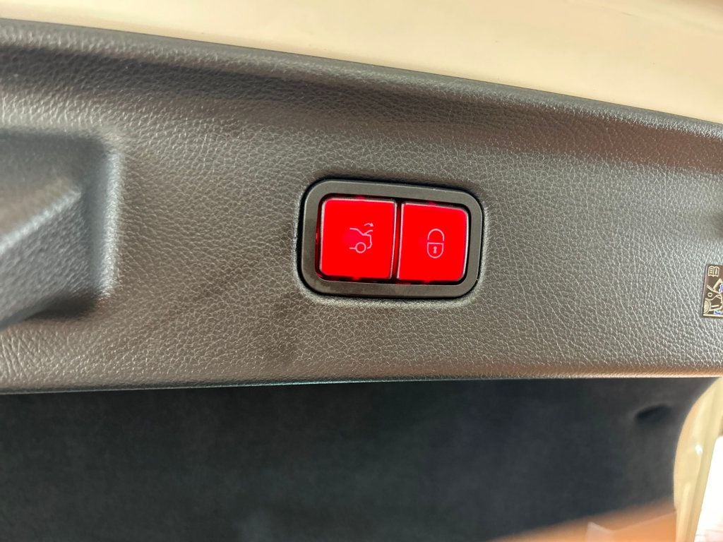 2022 Mercedes-Benz S-Class S 580 4MATIC Sedan - 22847953 - 11