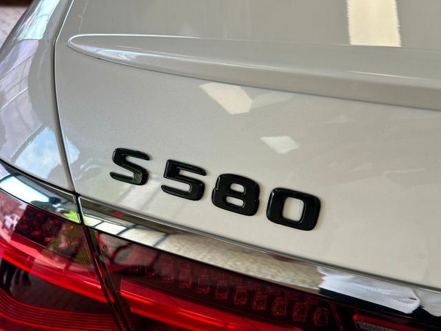 2022 Mercedes-Benz S-Class S 580 4MATIC Sedan - 22847953 - 12