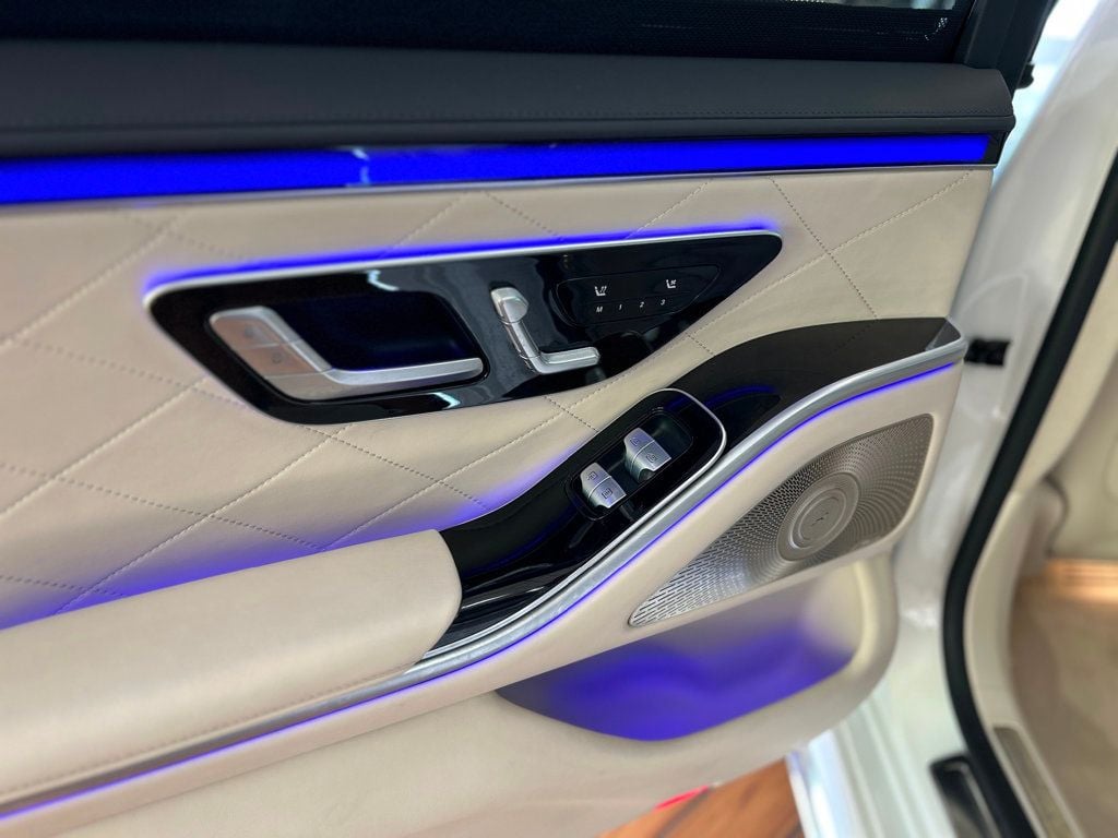 2022 Mercedes-Benz S-Class S 580 4MATIC Sedan - 22847953 - 18