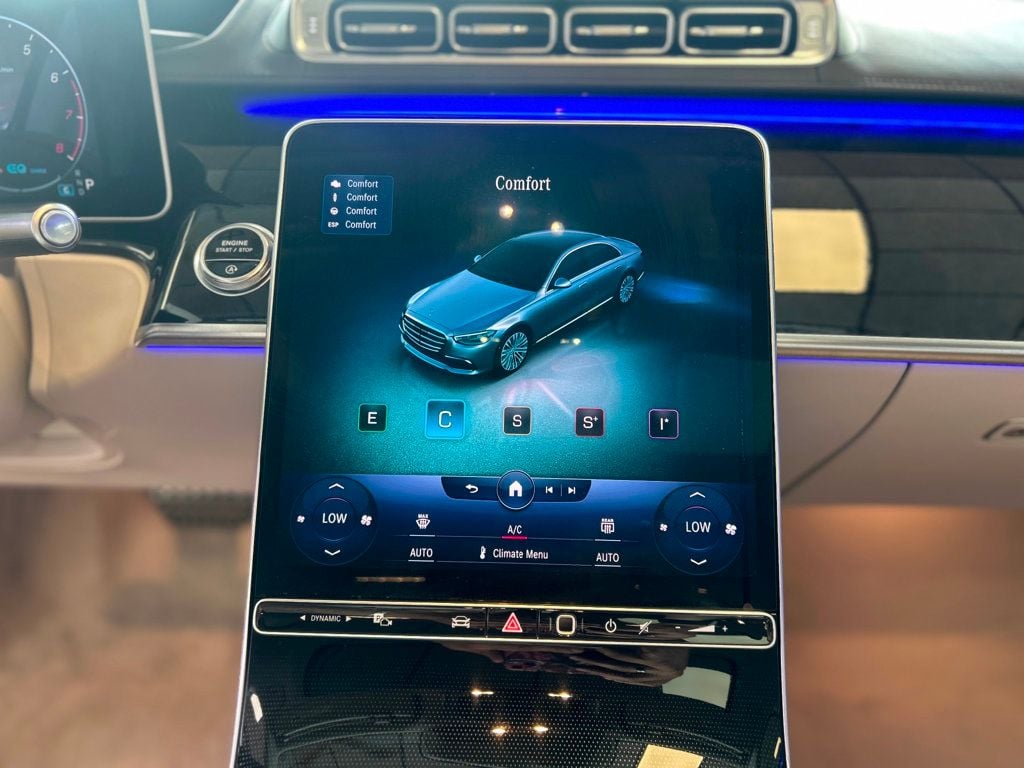 2022 Mercedes-Benz S-Class S 580 4MATIC Sedan - 22847953 - 40