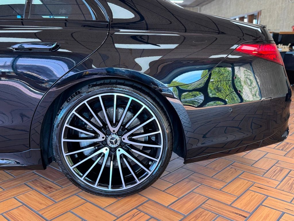 2022 Mercedes Benz S 580 4MATIC photo 11