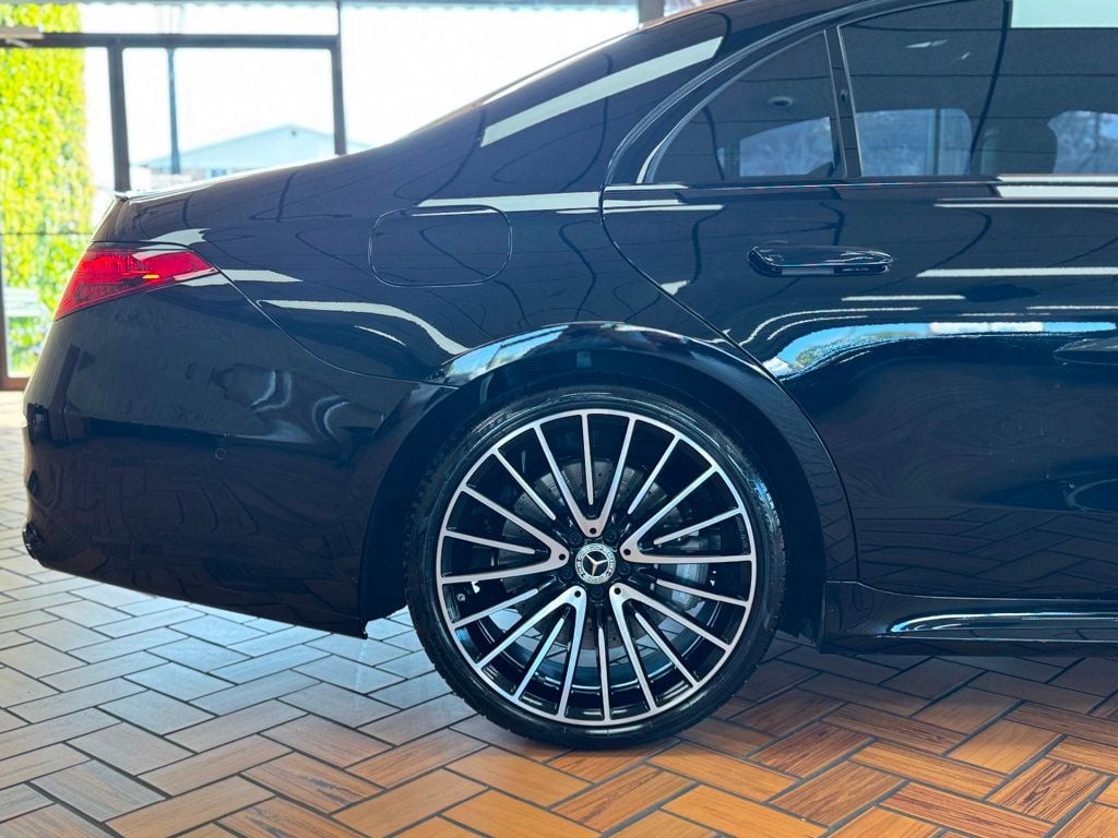 2022 Mercedes Benz S 580 4MATIC photo 12