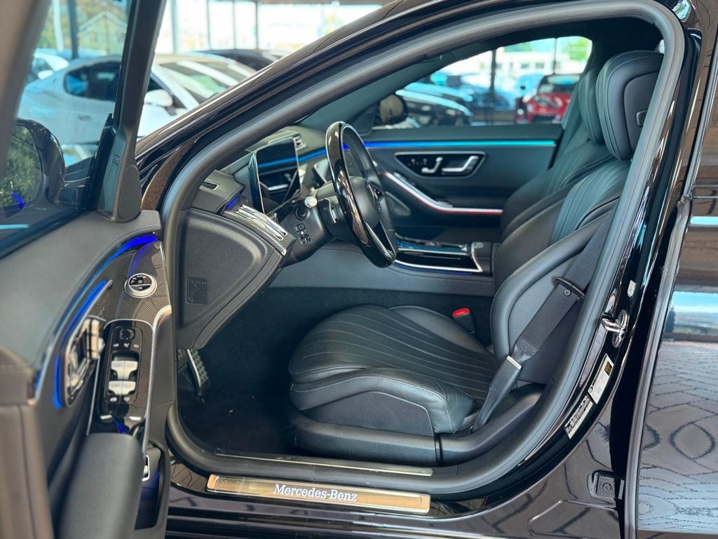 2022 Mercedes Benz S 580 4MATIC photo 14