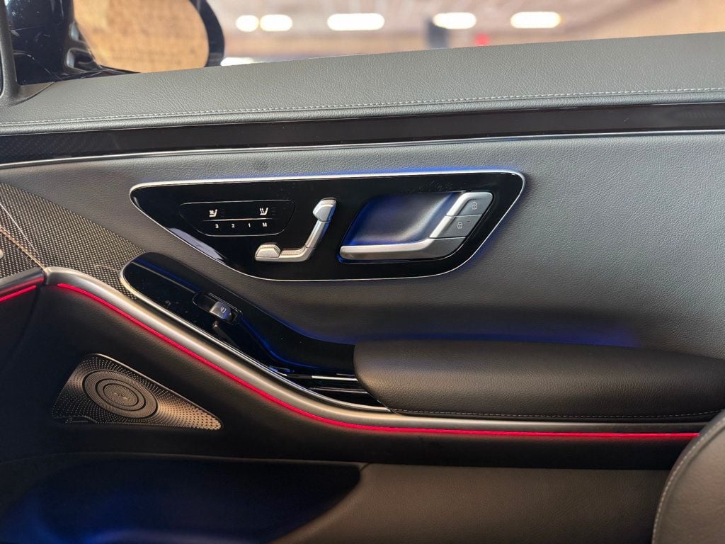 2022 Mercedes Benz S 580 4MATIC photo 25
