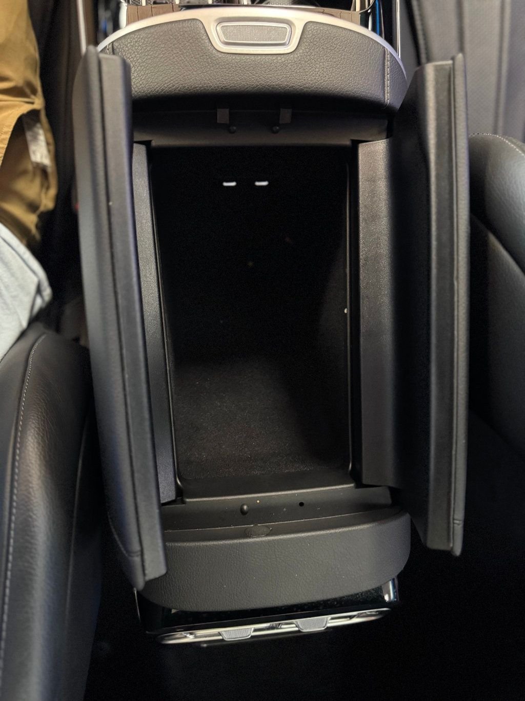 2022 Mercedes Benz S 580 4MATIC photo 34