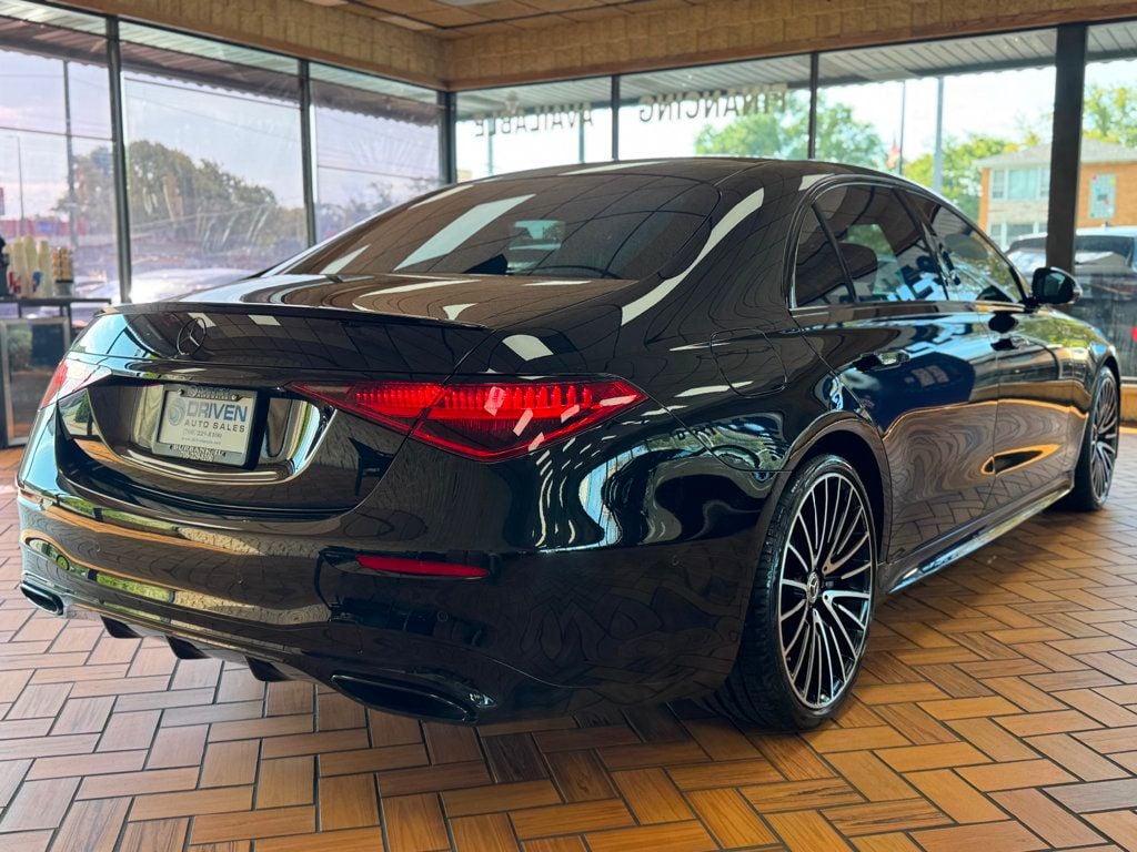 2022 Mercedes Benz S 580 4MATIC photo 5