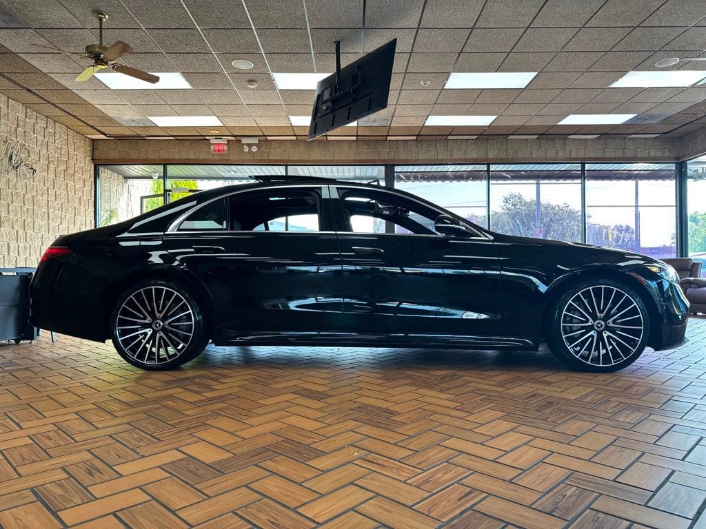 2022 Mercedes-Benz S-Class S 580 4MATIC Sedan - 22914903 - 13