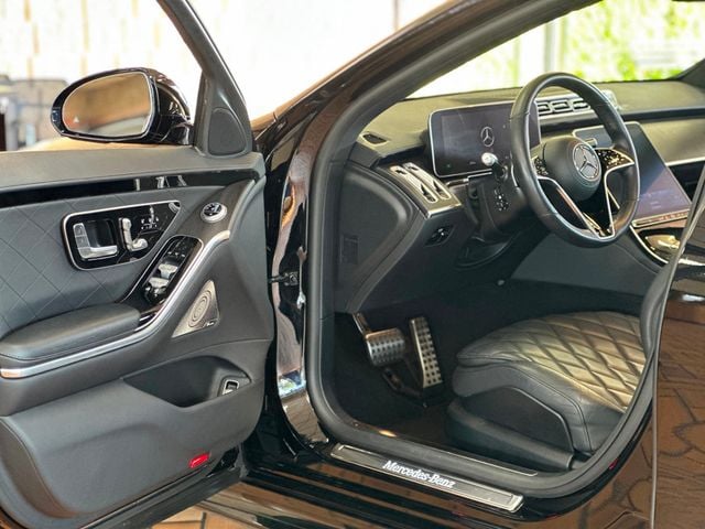 2022 Mercedes-Benz S-Class S 580 4MATIC Sedan - 22914903 - 19