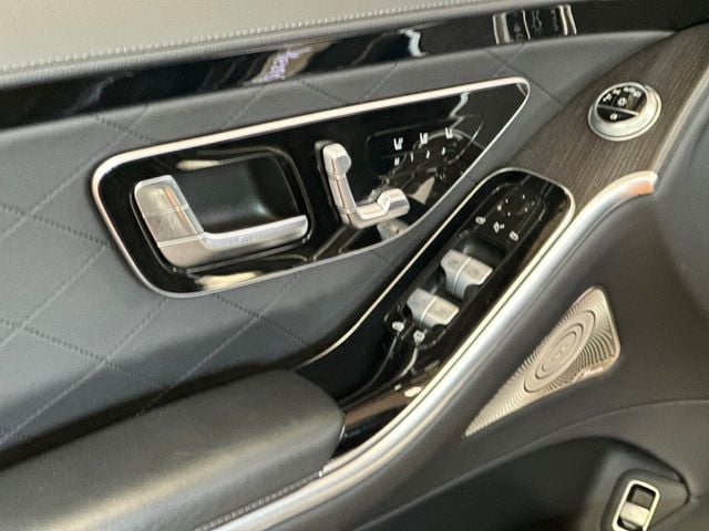 2022 Mercedes-Benz S-Class S 580 4MATIC Sedan - 22914903 - 21