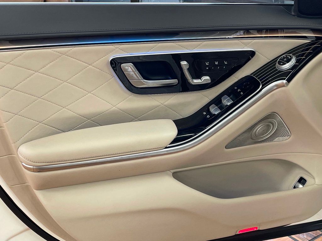 2022 Mercedes-Benz S-Class S 580 4MATIC Sedan - 22966294 - 13