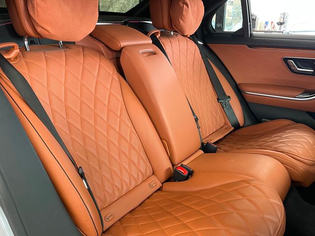 2022 Mercedes-Benz S-Class S 580 4MATIC Sedan - 22984053 - 30