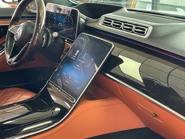 2022 Mercedes-Benz S-Class S 580 4MATIC Sedan - 22984053 - 32