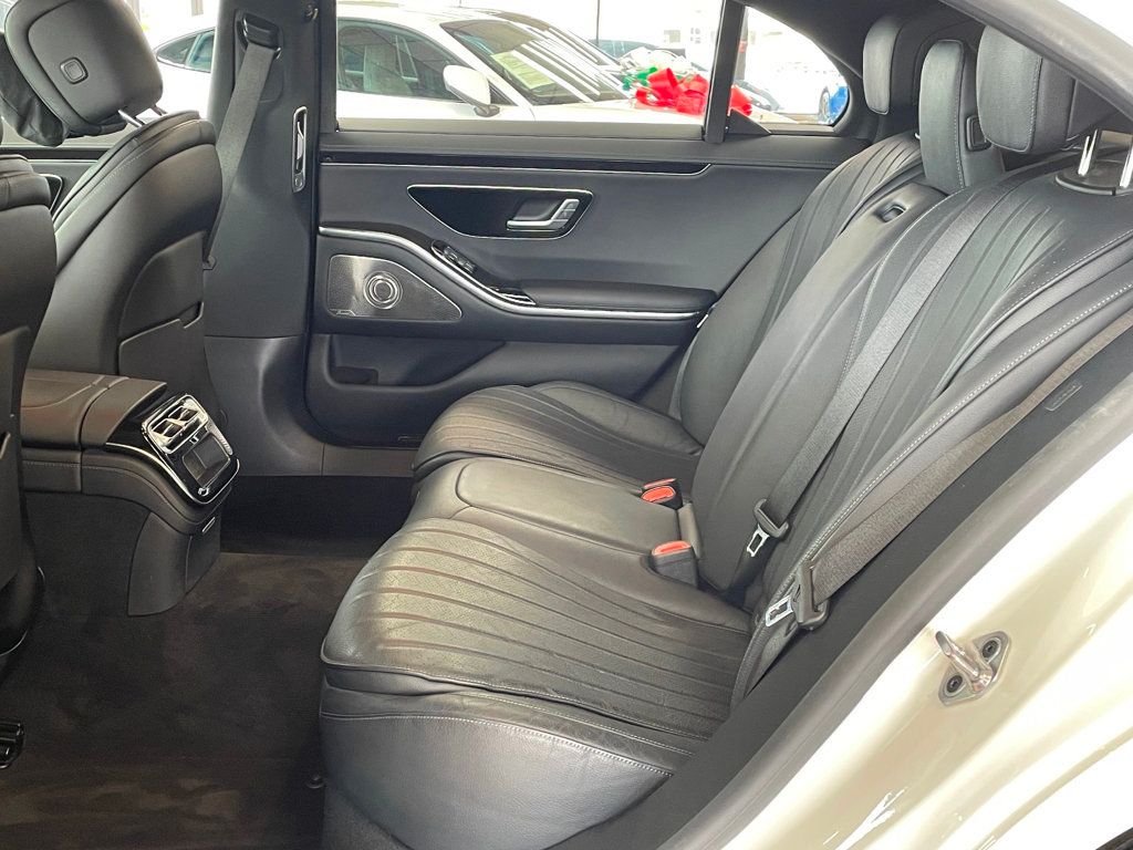 2022 Mercedes-Benz S-Class S 580 4MATIC Sedan - 23026886 - 16