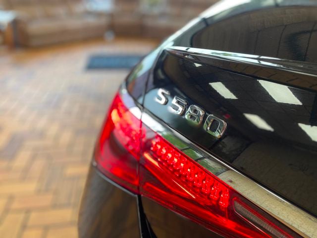 2022 Mercedes-Benz S-Class S 580 4MATIC Sedan - 23069107 - 10