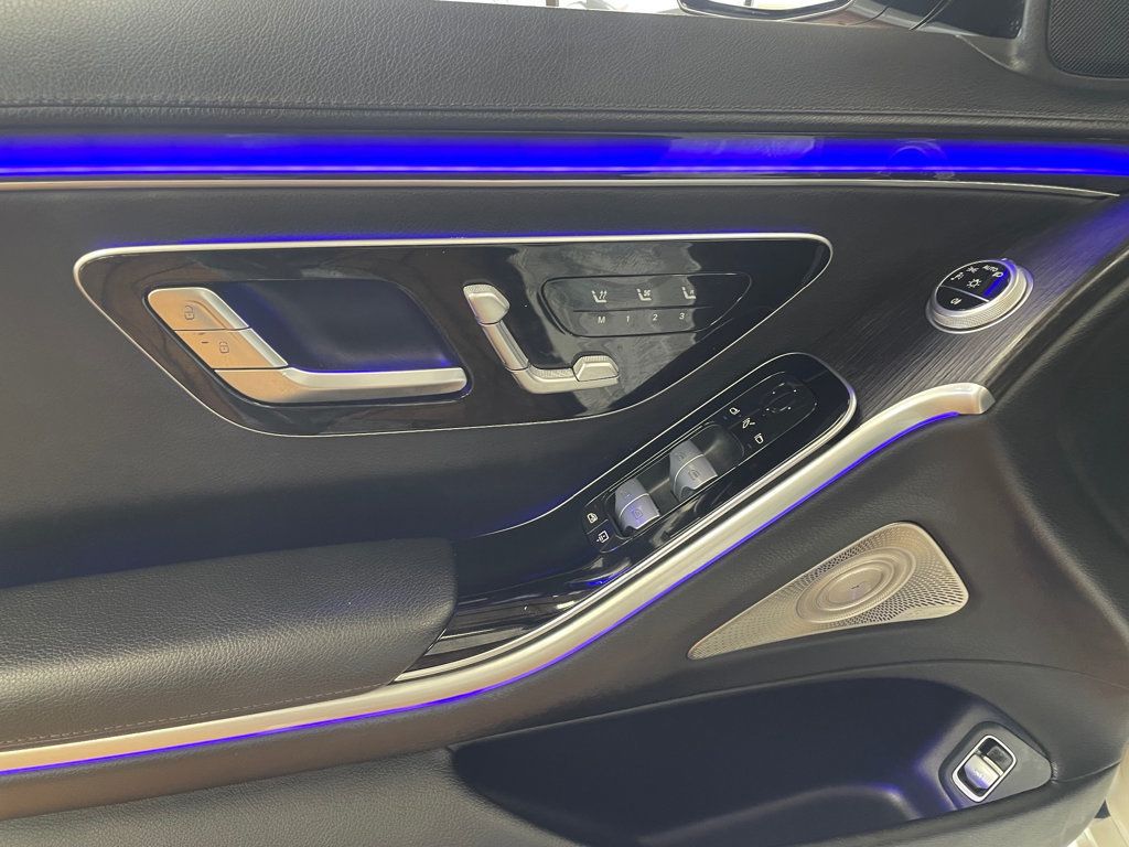 2022 Mercedes-Benz S-Class S 580 4MATIC Sedan - 23095559 - 14