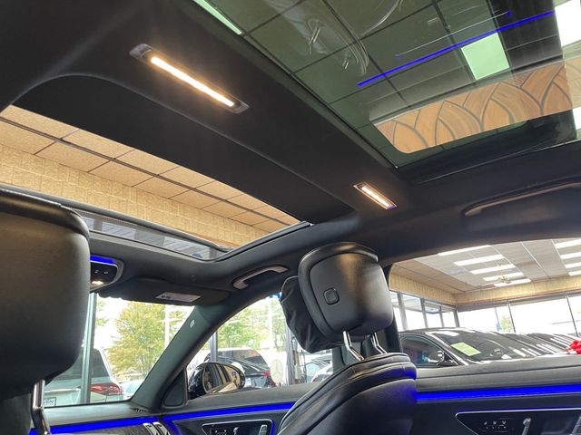 2022 Mercedes-Benz S-Class S 580 4MATIC Sedan - 23095559 - 18
