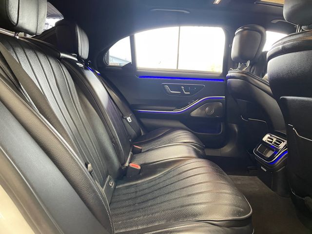 2022 Mercedes-Benz S-Class S 580 4MATIC Sedan - 23095559 - 19