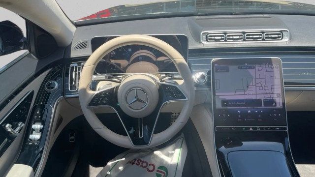 2022 Mercedes-Benz S-Class S 580 4MATIC Sedan - 23036769 - 16