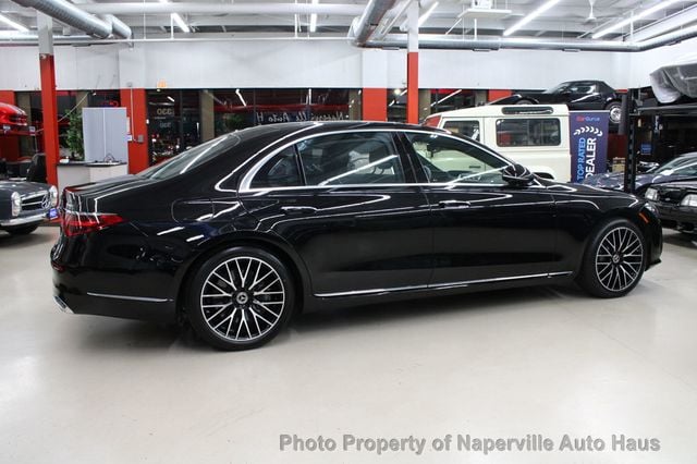 2022 Mercedes-Benz S-Class S 580 4MATIC Sedan - 23075775 - 6