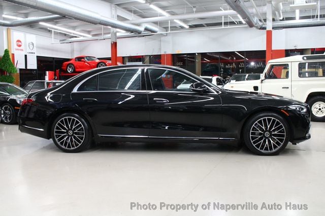 2022 Mercedes-Benz S-Class S 580 4MATIC Sedan - 23075775 - 7