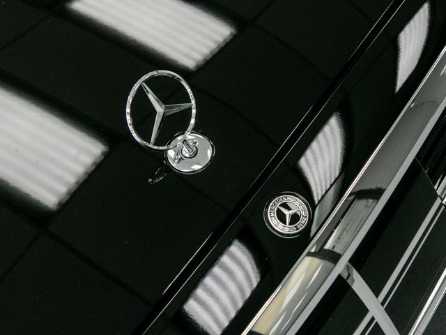 2022 Mercedes-Benz S-Class S 580 4MATIC Sedan - 23075386 - 5