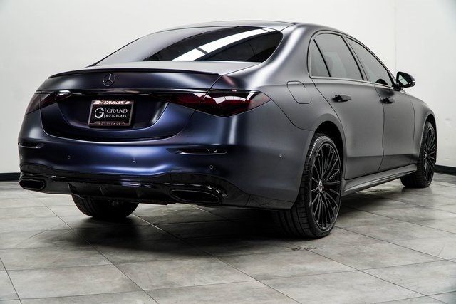 2022 Mercedes-Benz S-Class S 580 4MATIC Sedan - 22945548 - 11